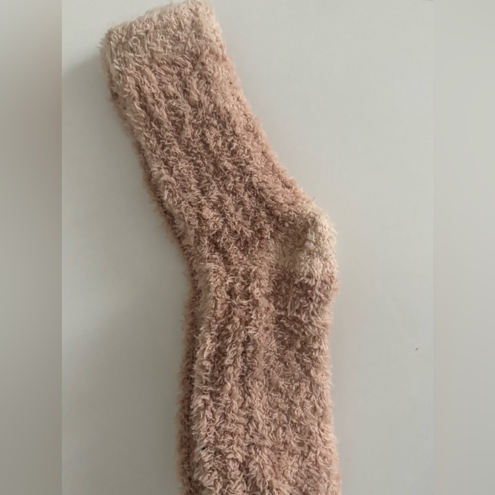 3 Fuzzy socks